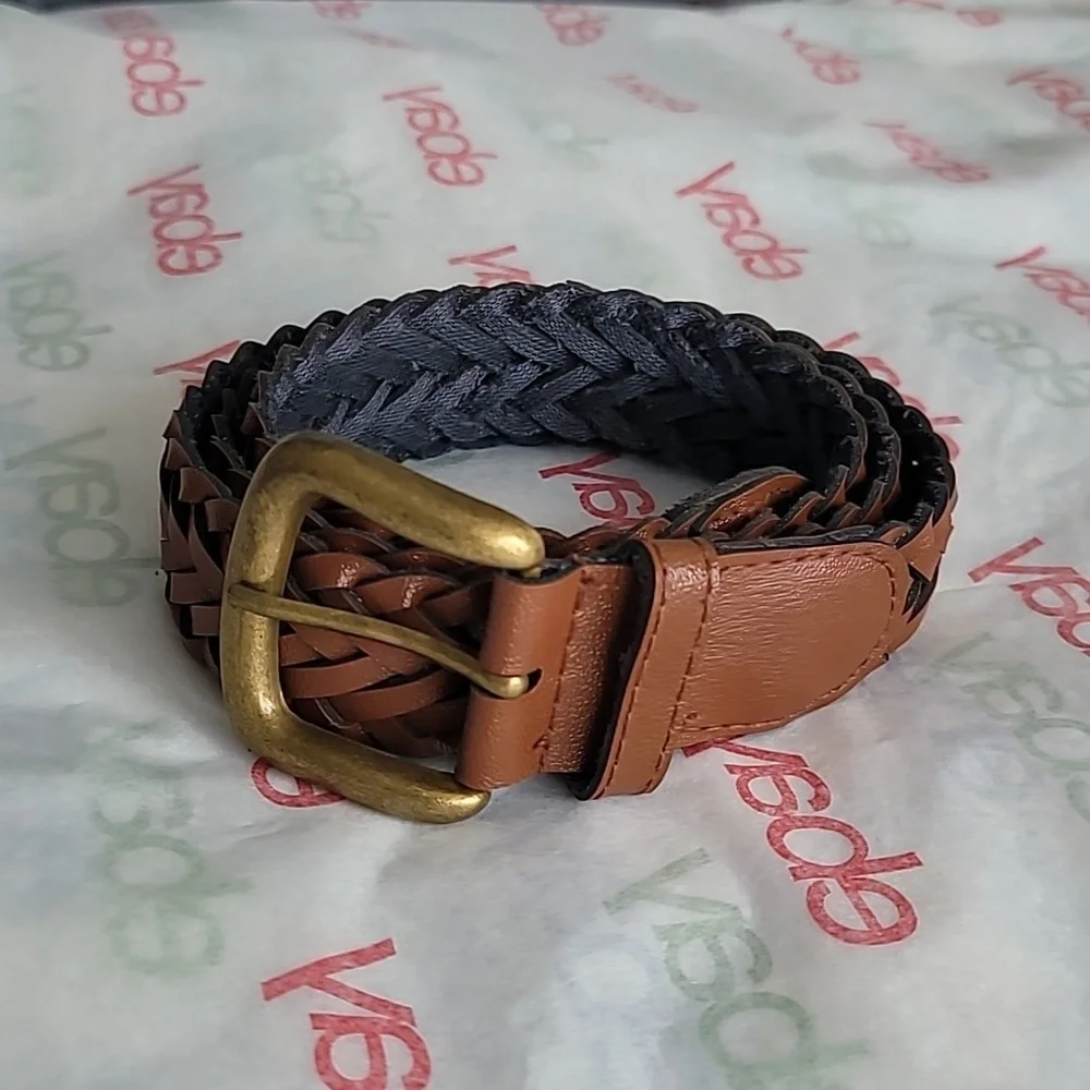Brown Weaved Faux Leather belt Sz 12 Kids